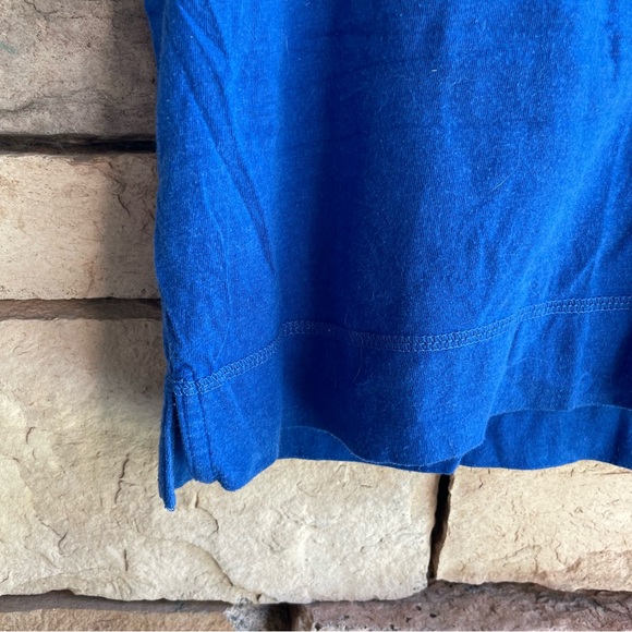 Abercrombie & Fitch blue T-shirt Women Small - Picture 4 of 10